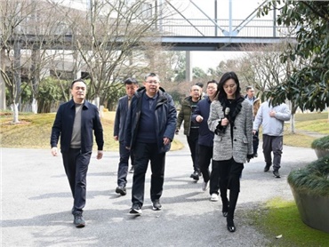 热烈欢迎中国纺织工业联合会信息化部领导一行莅临我司参观调研